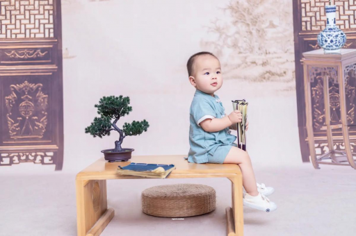 孝感宝宝眼袋发黑